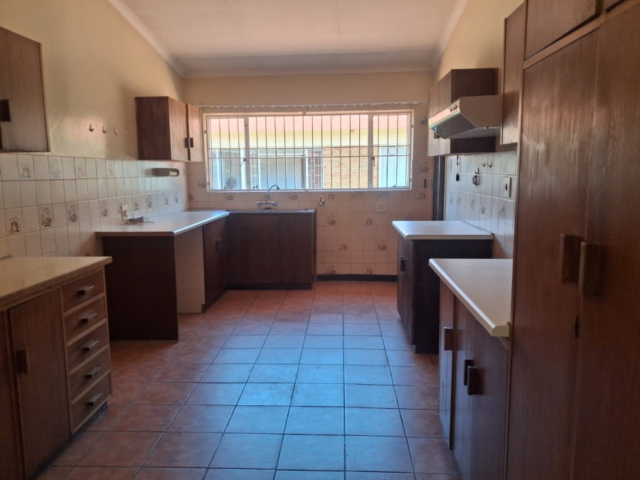 To Let 3 Bedroom Property for Rent in Universitas Free State